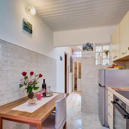 In 15007 Apartamento